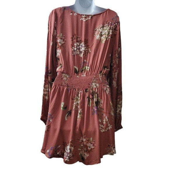 Chic Soul Oddi Womens Terracotta Floral Flowy Button Front Blouse NWT - Picture 4 of 8